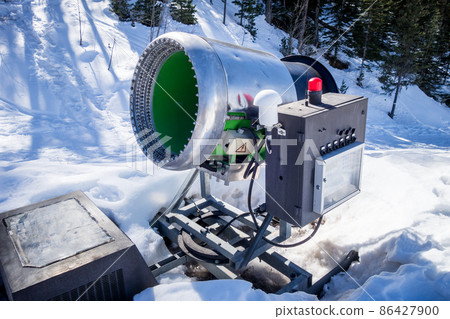 Snow gun in a ski resort Snow gun in a ski resort 86427900