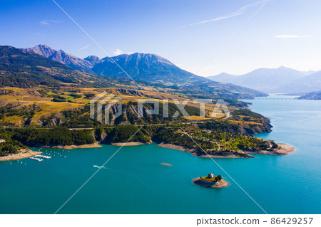 Lac de Serre-Poncon, France Lac de Serre-Poncon, France 86429257