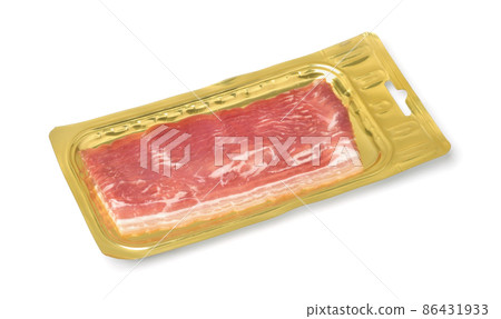 Fresh bacon strips in sealed packaging tray 86431933