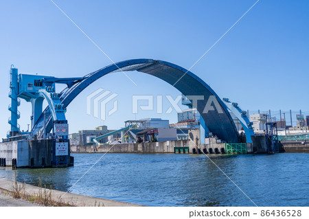 Shirinashi River Water Gate Osaka City Arch Gate Shirinashi River Water Gate Osaka City Arch Gate 86436528