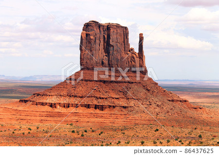 The red Monument Valley rock 86437625