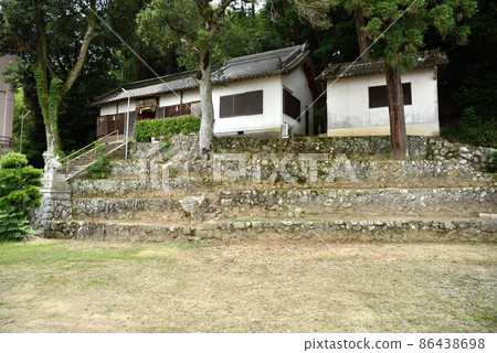 留在大阪山口神社境內的碼頭座位遺跡 86438698