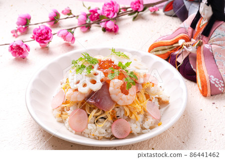 chirashi sushi  86441462