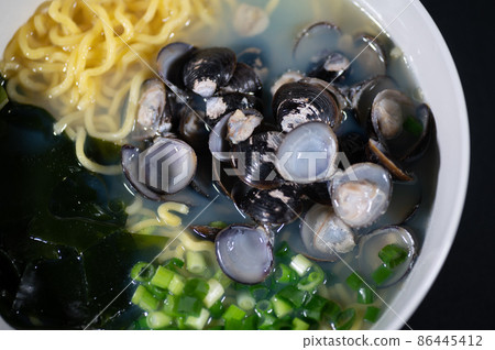 Liver-friendly clam ramen Liver-friendly clam ramen 86445412