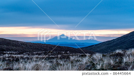 Panoramic view of Mt Taranaki. Viewed from Tongariro National park 86445664