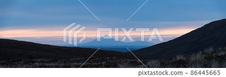 Panoramic view of Mt Taranaki. Viewed from Tongariro National park 86445665