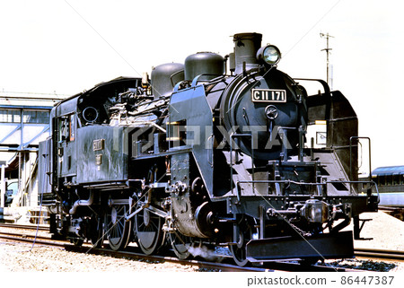 SL C11 type steam locomotive 86447387