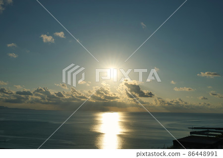 《Shimane Prefecture》 Sunny day, scenery from Honozan Park [November] 86448991