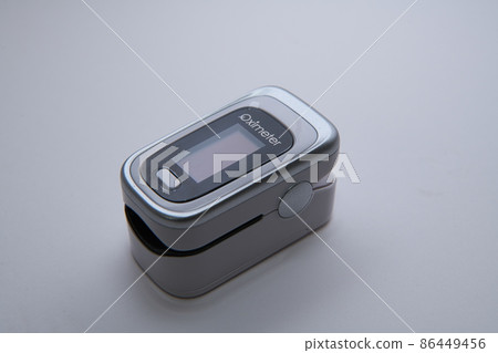 Pulse Oximeter 86449456