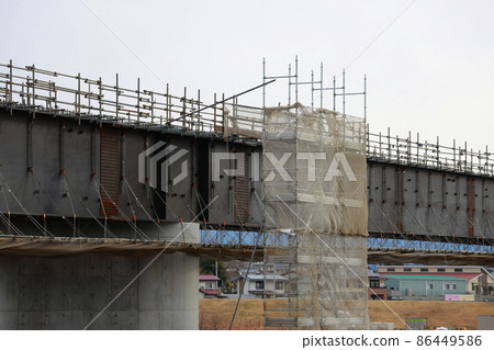Construction of a bridge on the Eastern Expressway 86449586
