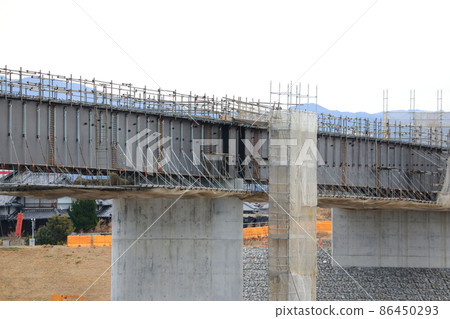 Construction of a bridge on the Eastern Expressway 86450293