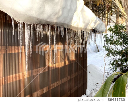  Icicle 86451780