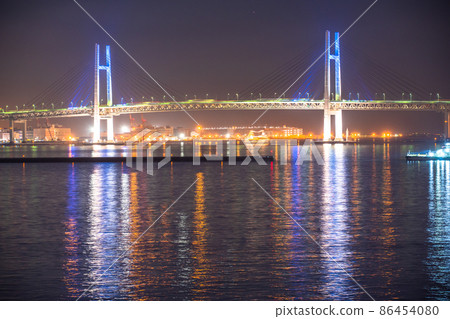《神奈川縣》橫濱灣大橋夜景 86454080