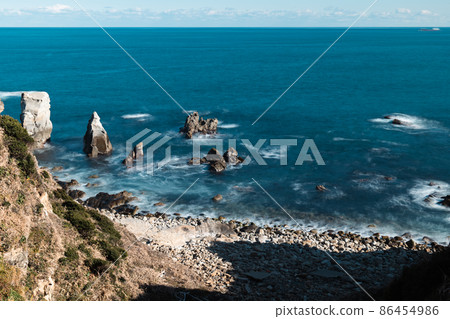 Winter blue sky and Inubōsaki scenery January 86454986