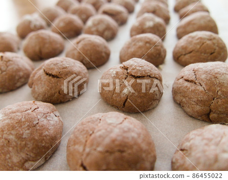 製作糖果巧克力曲奇餅乾 製作糖果巧克力曲奇餅乾 86455022