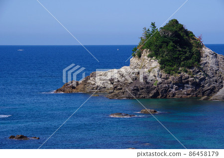 Tango Matsushima Sea of Japan Beautiful sea Japanese scenery Tango Peninsula Kyoto Prefecture Tango Matsushima Sea of Japan Beautiful sea Japanese scenery Tango Peninsula Kyoto Prefecture 86458179