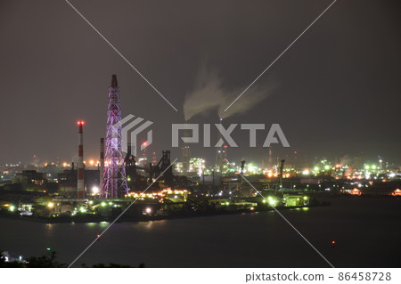 Illumination of the Kitakyushu Iron Tree before dismantling and night view of Nippon Steel & Sumitomo Metal Yawata Works as seen from Tamukeyama Park in Kitakyushu City Illumination of the Kitakyushu Iron Tree before dismantling and night view of Nippon Steel & Sumitomo Metal Yawata Works as seen from Tamukeyama Park in Kitakyushu City 86458728