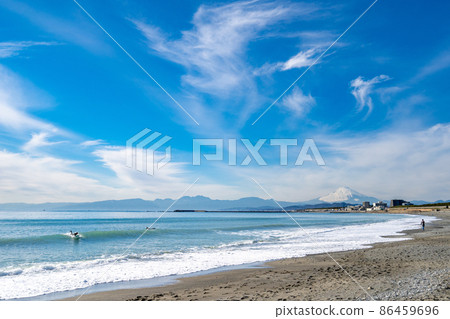 Chigasaki coast, beach, Mt. Fuji, winter 86459696