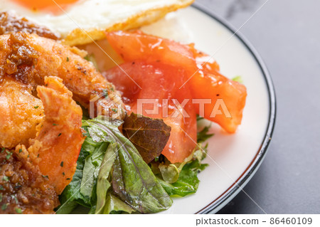 Tomato salad tomato Tomato salad tomato 86460109