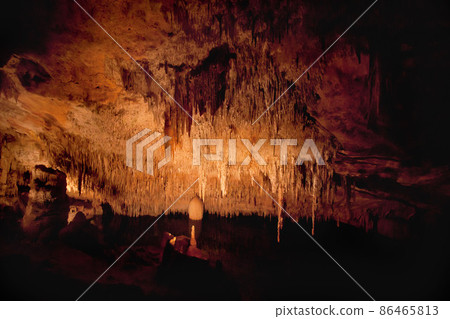 Incide the dragon caves on island Majorca, Spain. Incide the dragon caves on island Majorca, Spain. 86465813