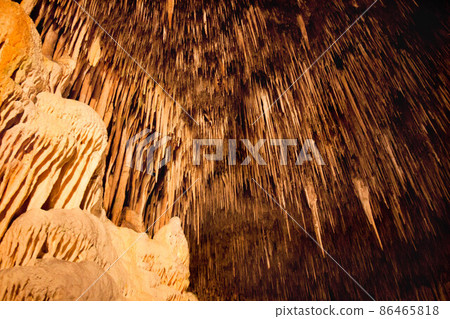 Incide the dragon caves on island Majorca, Spain. Incide the dragon caves on island Majorca, Spain. 86465818