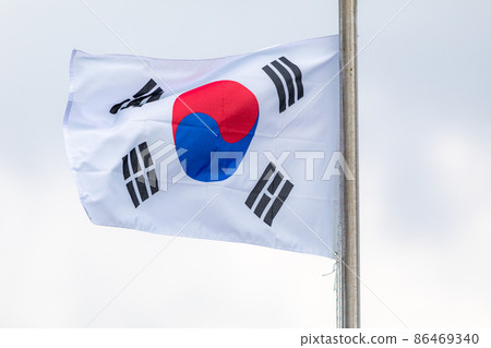 飄揚的韓國國旗 飄揚的韓國國旗 86469340
