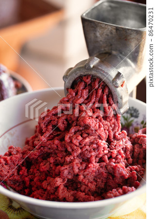 Delicious ground minced beef meat for burgers Delicious ground minced beef meat for burgers 86470231