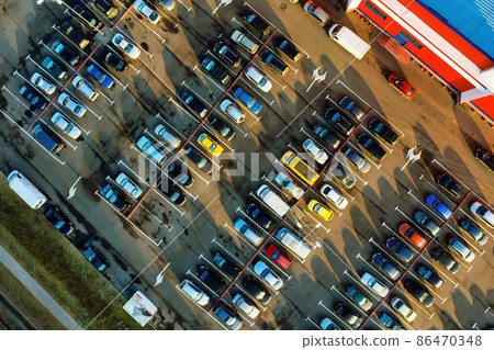 Aerial of full carpark near supermarket 86470348