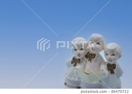 合唱男孩雕像 86470722