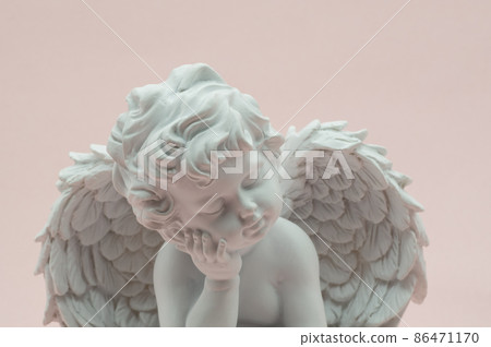 Angel figurine 86471170