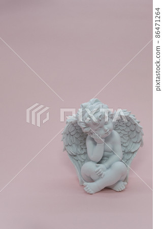 Angel figurine 86471264