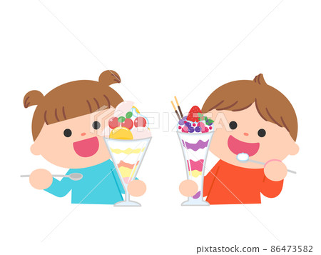 孩子們吃水果凍糕 86473582