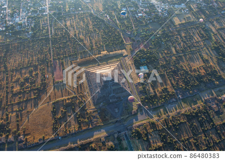 古代文明特奧蒂瓦坎 86480383