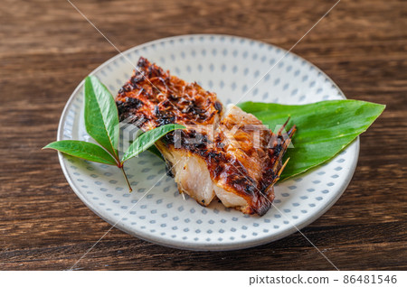 烤魚赤尾 86481546