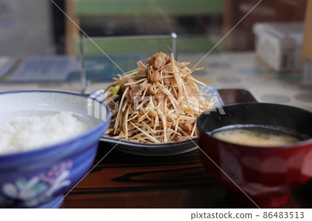 Owani Onsen bean sprout set meal (phantom vegetables) 86483513