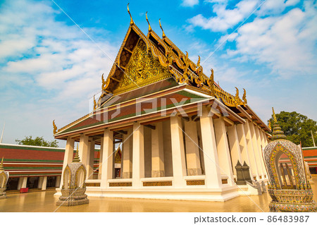 Wat Saket temple in Bangkok 86483987