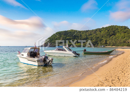 Fisherman boat on Phangan Island 86484219