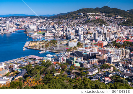 《Nagasaki Prefecture》 View of Mt. Nabekan, the cityscape of central Nagasaki 《Nagasaki Prefecture》 View of Mt. Nabekan, the cityscape of central Nagasaki 86484518