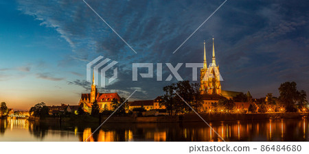 Wroclaw panorama 86484680