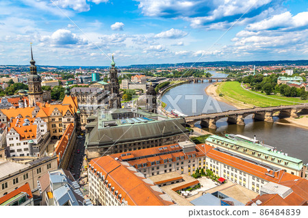 Panoramic view of Dresden 86484839