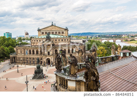 Semper Opera House in Dresden Semper Opera House in Dresden 86484851