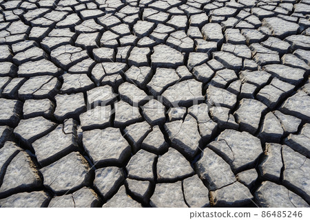 破裂的地面 破裂的地面 86485246