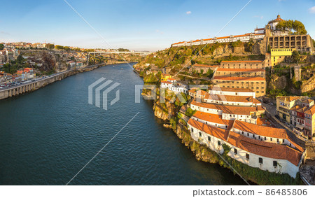 Panoramic view of Porto 86485806