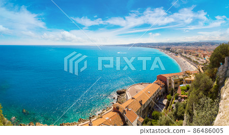 Panoramic view of beach in Nice 86486005