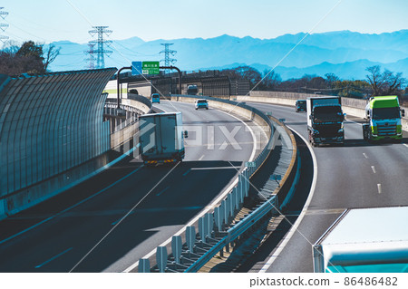 Expressway traffic Area Ken-O Expressway and mountains in the direction of Chichibu 2022.01 a-4 film style, Kamihideya district, Okegawa city Expressway traffic Area Ken-O Expressway and mountains in the direction of Chichibu 2022.01 a-4 film style, Kamihideya district, Okegawa city 86486482