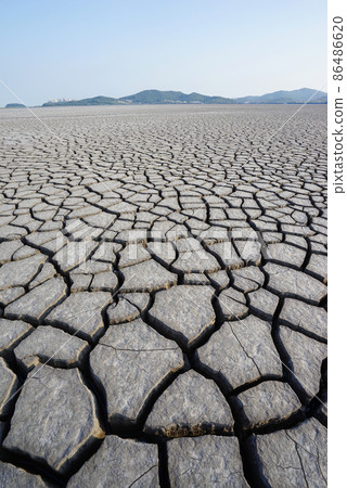 Cracked Ground Unyeomdo Cracked Ground Unyeomdo 86486620