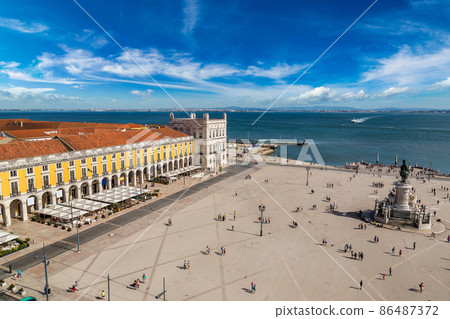 Praca do Comercio in Lisbon 86487372