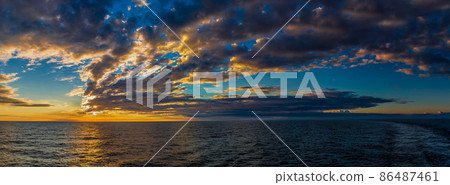 Dubai sea and beach, beautiful sunset at the beach 86487461
