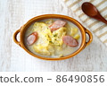 Delicious Chinese cabbage and sausage in cream in the cold winter 86490856