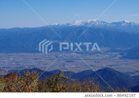 Ono City, Fukui Prefecture, seen from the top of Mt. Heko at the foot of Mt. 86492197